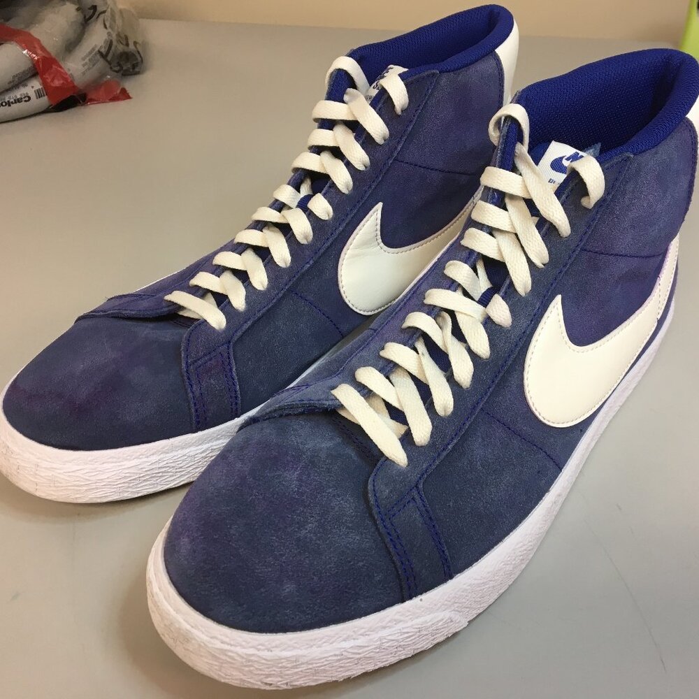 Nike SB Zoom Blazer Mid - Deep Royal Blue Sail Mens Size USA Sz 12 ( 864349-403)